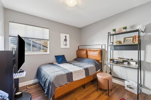 875 Porteau Place, North Vancouver, BC - Indoor Photo Showing Bedroom