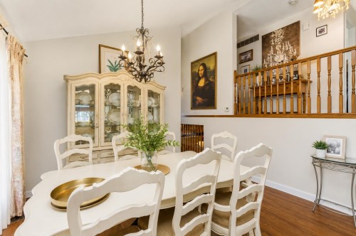 875 Porteau Place, North Vancouver, BC - Indoor Photo Showing Dining Room