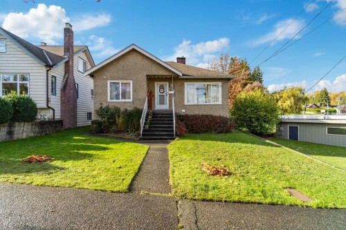 523 Kelly Street  New Westminster, BC V3L 3V1