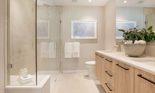 133-3630 Harper Road, Coquitlam, BC - Indoor Photo Showing Bathroom