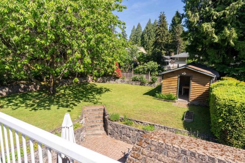 646 Windsor Road E, North Vancouver, BC - Outdoor