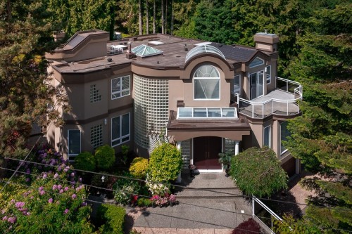 5809 Sperling Avenue, Burnaby, BC 
