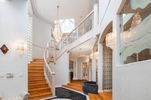 5809 Sperling Avenue, Burnaby, BC 
