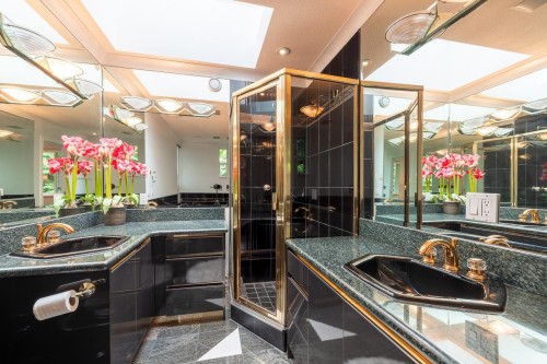 5809 Sperling Avenue, Burnaby, BC 