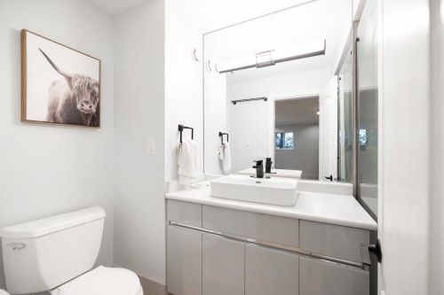 5809 Sperling Avenue, Burnaby, BC 