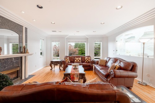 5809 Sperling Avenue, Burnaby, BC 