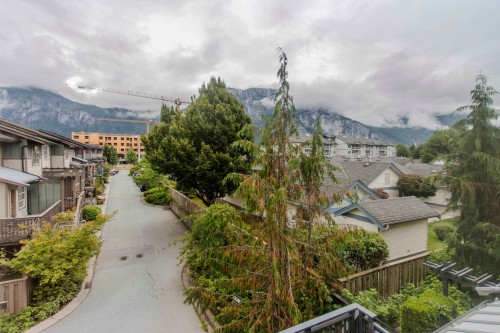 1176 Wingtip Place, Squamish, BC - Outdoor With View