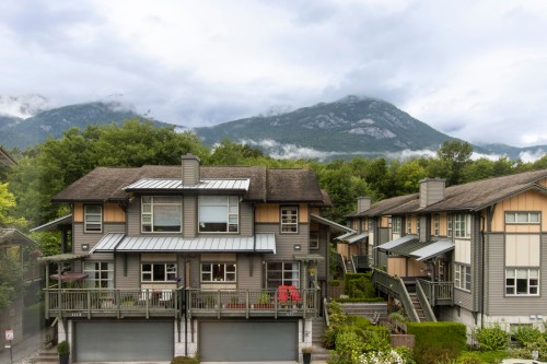 1176 Wingtip Place, Squamish, BC - Outdoor