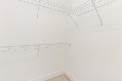 1176 Wingtip Place, Squamish, BC - Indoor With Storage