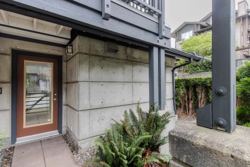 1176 Wingtip Place, Squamish, BC - Outdoor With Exterior