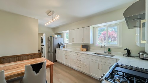 1752 Dorset Avenue, Port Coquitlam, BC 