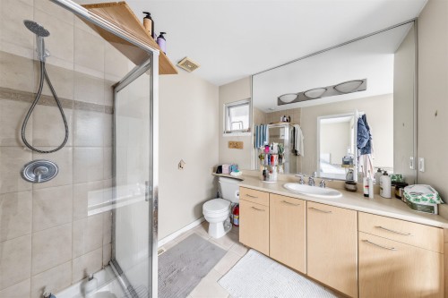 10522 Shepherd Drive, Richmond, BC - Indoor Photo Showing Bathroom