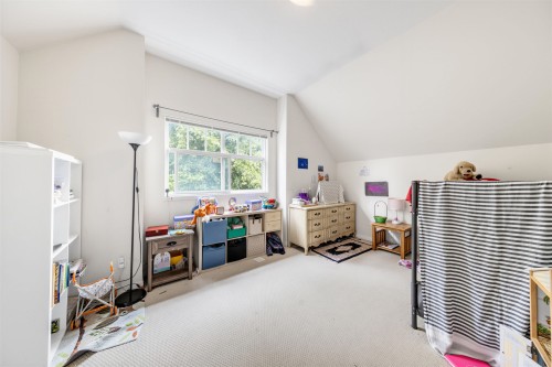 10522 Shepherd Drive, Richmond, BC - Indoor