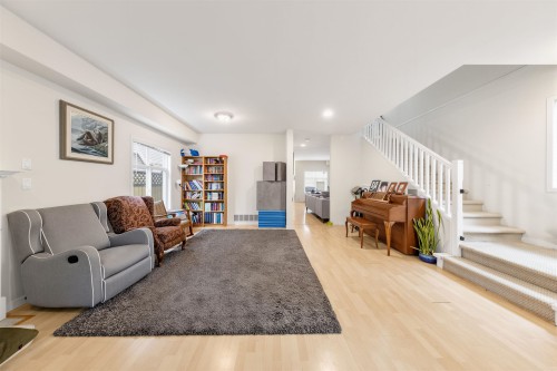 10522 Shepherd Drive, Richmond, BC - Indoor