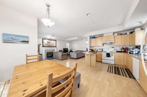 10522 Shepherd Drive, Richmond, BC - Indoor Photo Showing Other Room With Fireplace