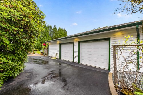 21662 River Road, Maple Ridge, BC - Outdoor