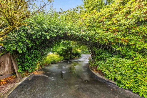 21662 River Road, Maple Ridge, BC - Outdoor
