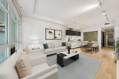 134 1St Avenue E, Vancouver, BC - Indoor Photo Showing Living Room