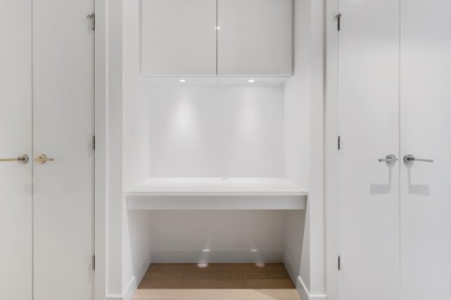 134 1St Avenue E, Vancouver, BC - Indoor Photo Showing Other Room