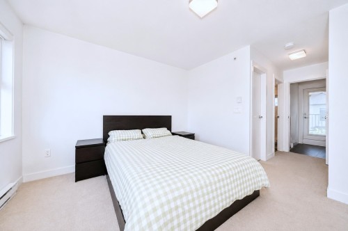 16-7039 Macpherson Avenue, Burnaby, BC - Indoor Photo Showing Bedroom