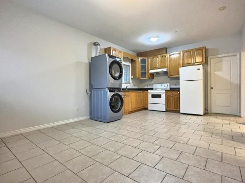 3186 18Th Avenue E, Vancouver, BC - Indoor