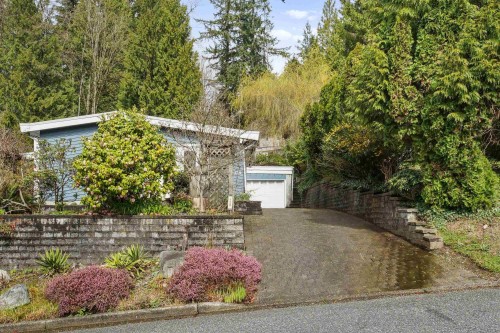 129 Roe Drive, Port Moody, BC - Outdoor