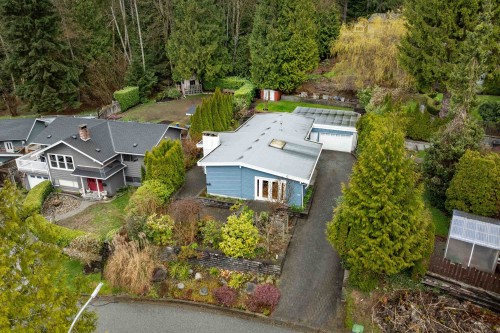 129 Roe Drive, Port Moody, BC - Outdoor