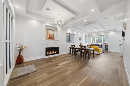 3123 7Th Avenue E, Vancouver, BC - Indoor With Fireplace