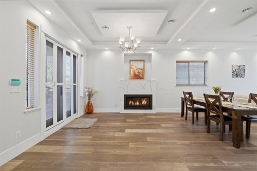 3123 7Th Avenue E, Vancouver, BC - Indoor Photo Showing Other Room With Fireplace