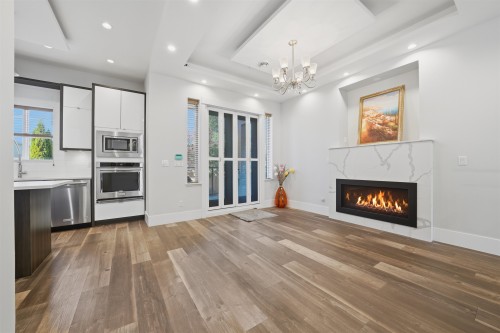 3123 7Th Avenue E, Vancouver, BC - Indoor With Fireplace
