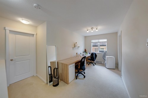 1412 Marguerite Street, Coquitlam, BC - Indoor