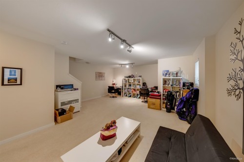 1412 Marguerite Street, Coquitlam, BC - Indoor