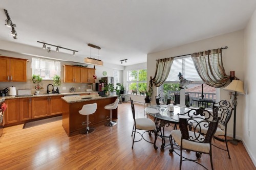 1412 Marguerite Street, Coquitlam, BC - Indoor