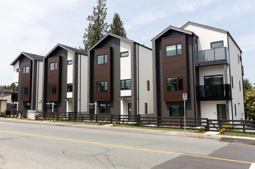 2-8483 16 Avenue, Burnaby, BC - Outdoor With Facade