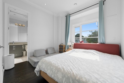 7160 Parry Street, Richmond, BC - Indoor Photo Showing Bedroom