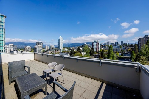 Ph1-168 Esplanade E, North Vancouver, BC - Outdoor With View
