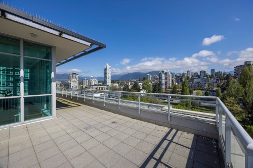 Ph1-168 Esplanade E, North Vancouver, BC - Outdoor With Deck Patio Veranda With View