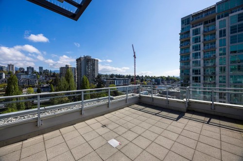 Ph1-168 Esplanade E, North Vancouver, BC - Outdoor
