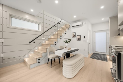 3430 Mons Drive, Vancouver, BC - Indoor Photo Showing Kitchen