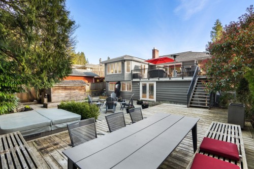 956 Belvista Crescent, North Vancouver, BC - Outdoor With Deck Patio Veranda