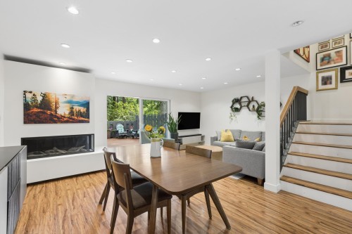 4715 Hoskins Road, North Vancouver, BC 