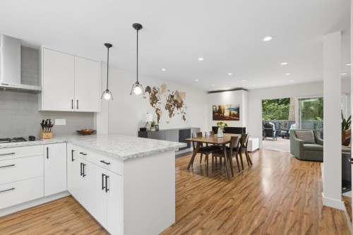 4715 Hoskins Road, North Vancouver, BC 