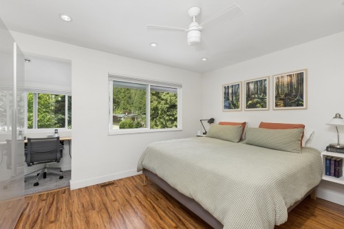 4715 Hoskins Road, North Vancouver, BC 