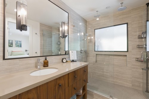 4715 Hoskins Road, North Vancouver, BC 