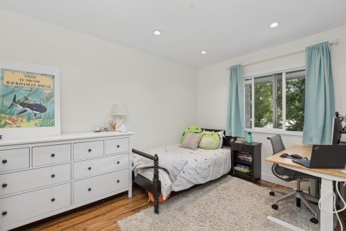 4715 Hoskins Road, North Vancouver, BC 