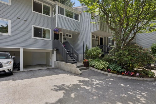 4715 Hoskins Road, North Vancouver, BC 