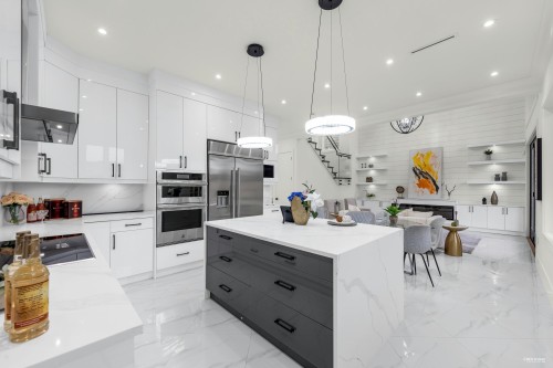 3651 Francis Road, Richmond, BC - Indoor Photo Showing Kitchen With Upgraded Kitchen