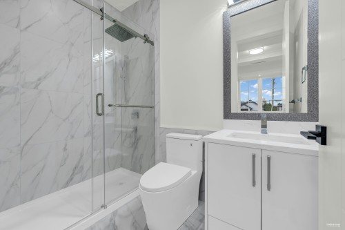 3651 Francis Road, Richmond, BC - Indoor Photo Showing Bathroom