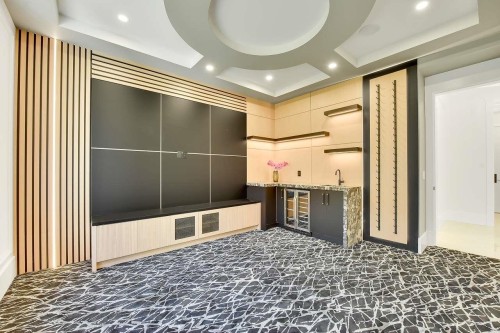 10660 Roselea Crescent, Richmond, BC - Indoor Photo Showing Other Room
