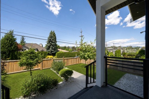 1-122 Eighth Avenue, New Westminster, BC - Outdoor